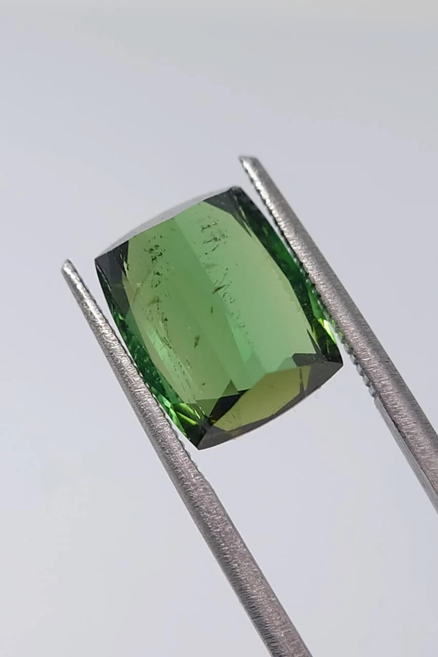 2.65ct Natural Green Tourmaline loose Gemstone from Nigeria — view 2